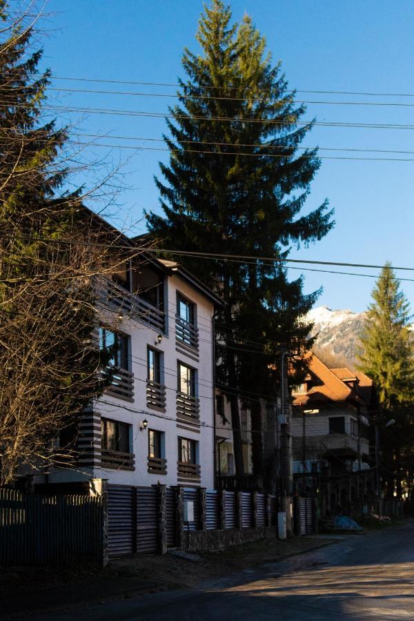 Imperial Hotel Sinaia Exterior photo