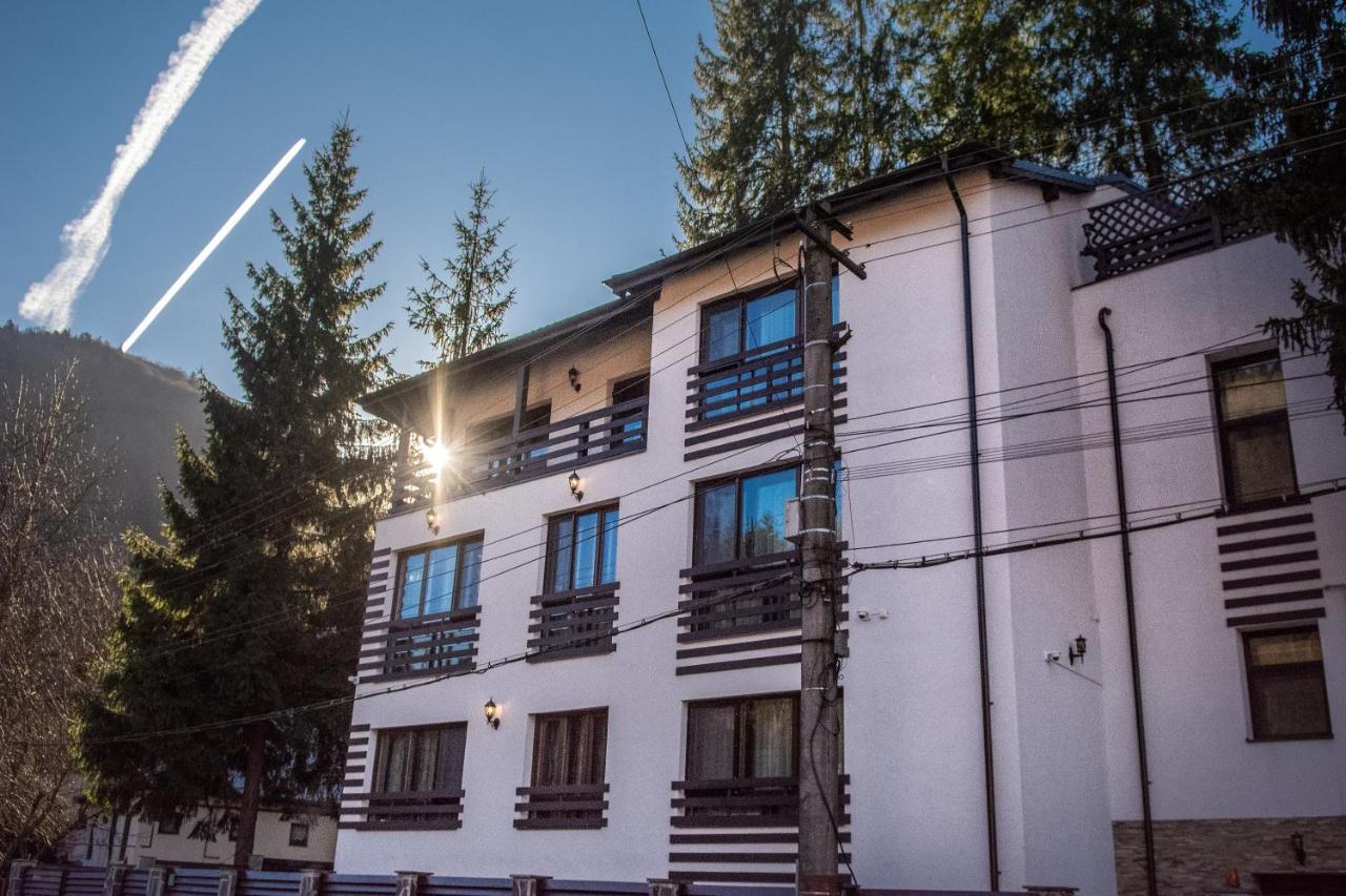 Imperial Hotel Sinaia Exterior photo